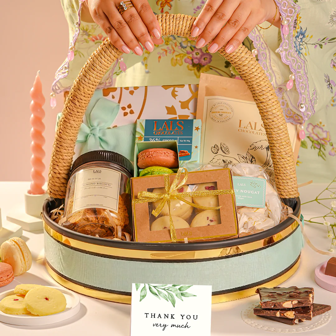 Festive Gourmet Basket - Image 2