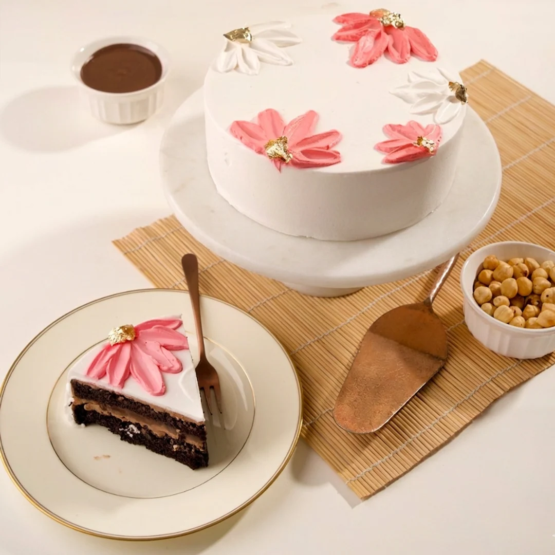 Nutella Cake - KHI ONLY - Image 3