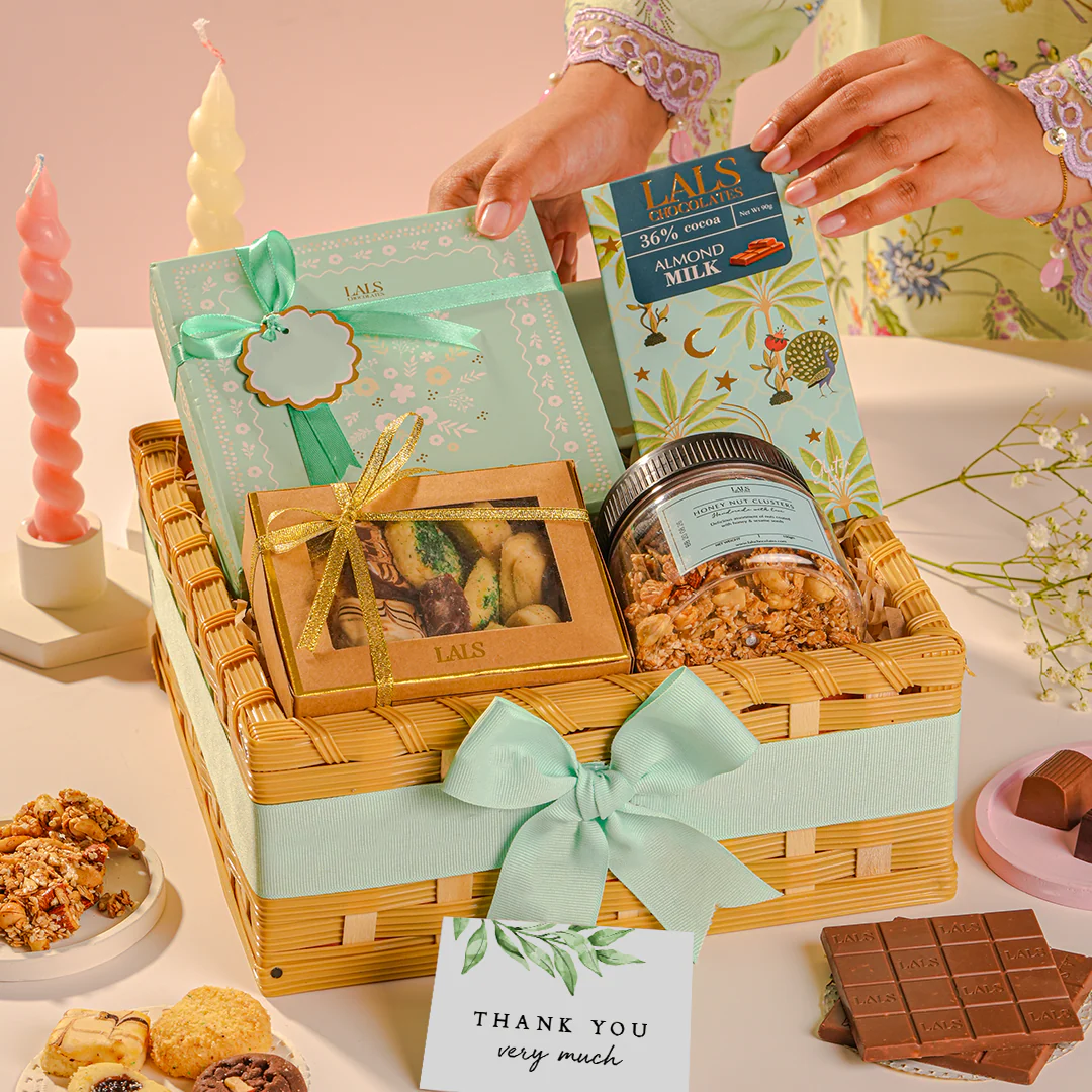 Sweet Snackables Hamper