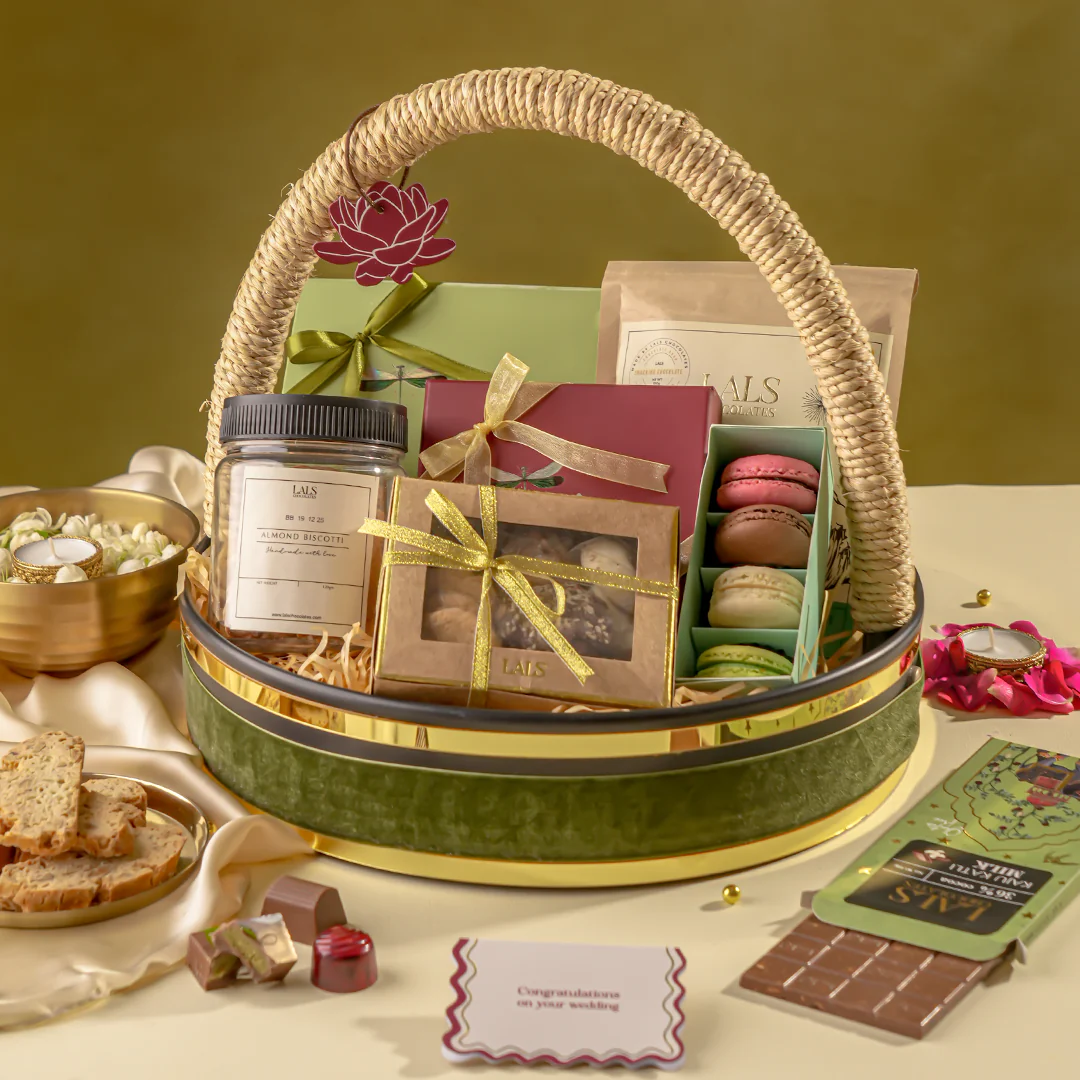 Wedding Showstopper Basket - Image 2